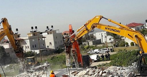 IOF razes lands south of Jenin, arrests youth in al-Khalil