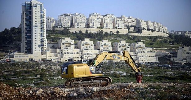 Israeli authorities okay construction of 300 settlement units