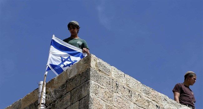 Israeli settlers set house on fire in Hebron's Old City