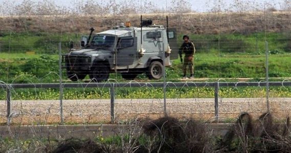Israeli army opens fire at farmers in blockaded Gaza