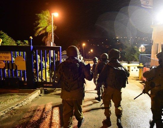 Israeli forces detain 22 Palestinians during overnight West Bank raids
