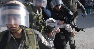 IOF kidnaps Palestinian child in al-Khalil