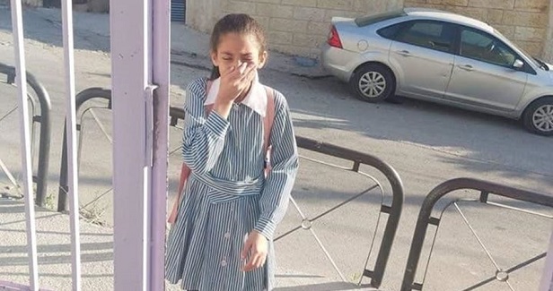 Israeli police teargas school girls in Anata town