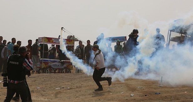 2 Palestinians injured in clashes with IOF