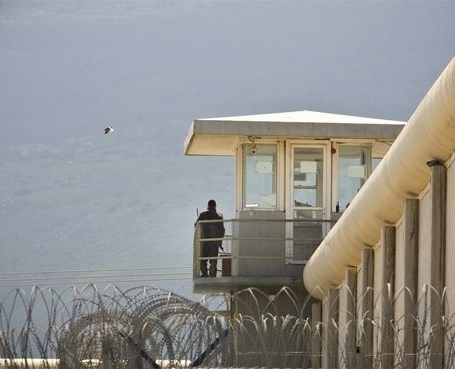 Palestinian prisoner enters 15th year in Israeli prisons
