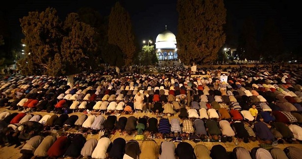 Israel reopens al-Aqsa Mosque for Muslim worshipers