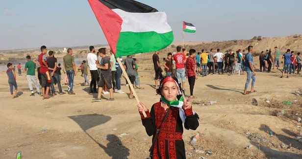 Israeli forces injure 74 Palestinians in Gaza Return March