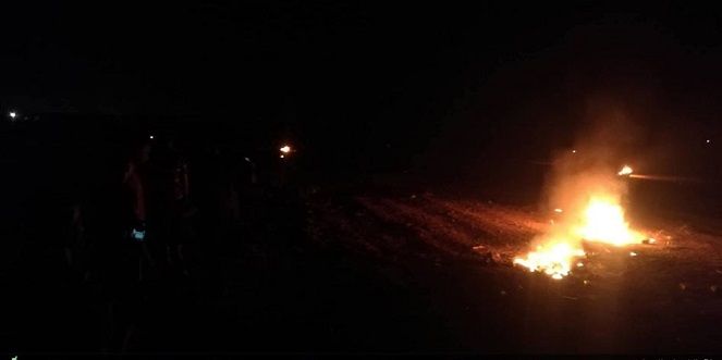 Gaza: Eight protesters wounded by Israeli gunfire during night rallies