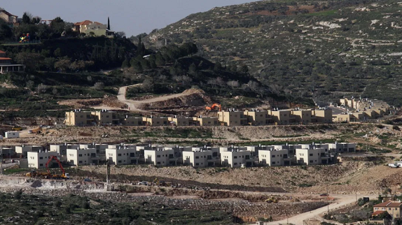 West Bank settlements attracting growing numbers of young Israeli families