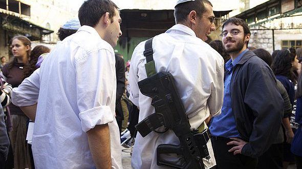 Report: All Israeli electoral programs call for absorbing a million new settlers in OPT