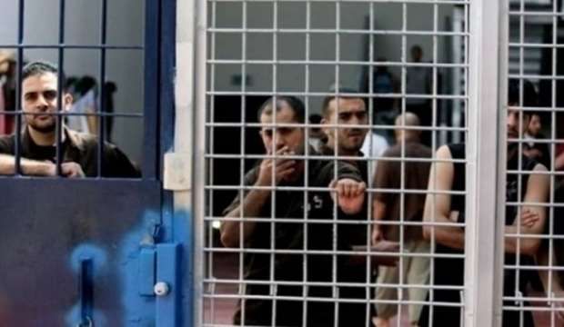 Nine Palestinian prisoners continue their open hunger strike