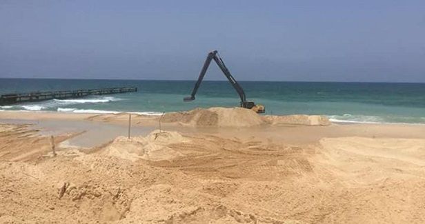 Israel begins construction of sea barrier along Gaza border