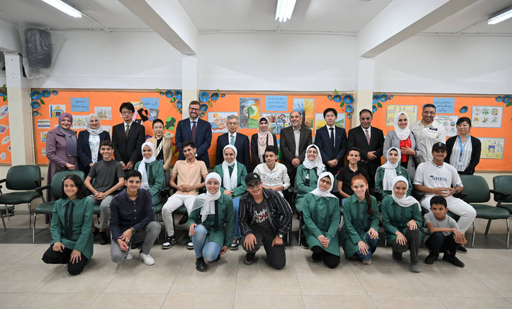 Japan Ambassador to Jordan visits UNRWA School and Health Centre in Amman New Camp