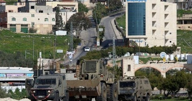 IOF fires gunshots inside school for girls in southern Nablus