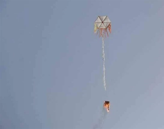 2 Palestinians from Gaza charged with flying incendiary kites to Israel