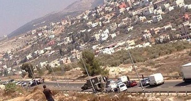 Two Palestinians arrested at IOF checkpoint