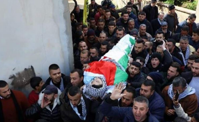 Palestinian masses attend funeral of martyr in Jenin