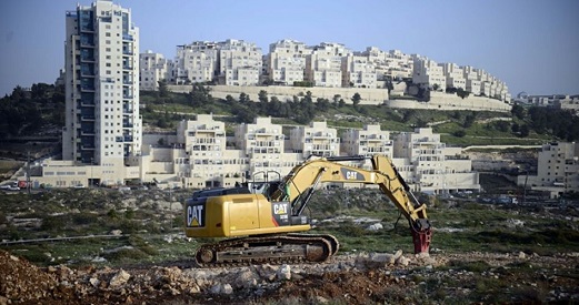 IOF confiscates Palestinian lands in al-Khalil town