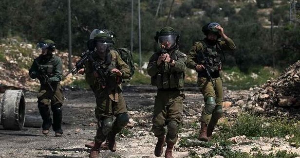 Students, school staff suffer tear gas suffocation in IOF attack