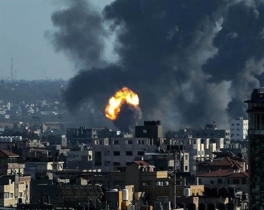 Israeli army: Warplanes target 200 sites as Gaza fires over 400 rockets