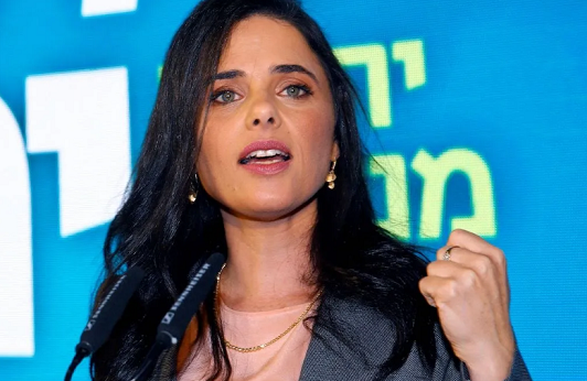 Shaked's party to leave government if settlement freeze is agreed