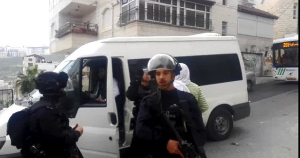 Israeli police abduct two Palestinians in Jerusalem