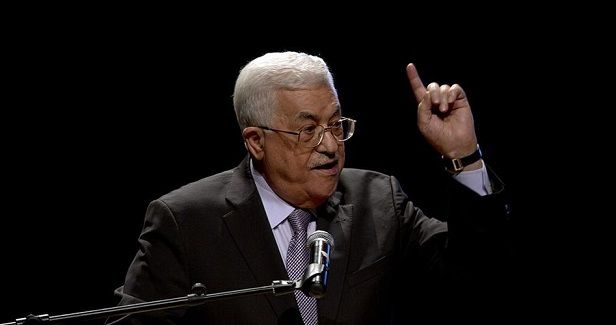Abbas signs 22 int'l treaties to boost legal status of Palestine