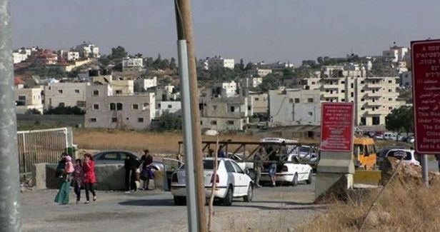 IOF removes military restrictions in Dura town