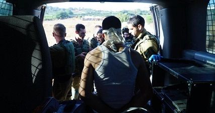 IOF kidnaps popular resistance activist in Bethlehem