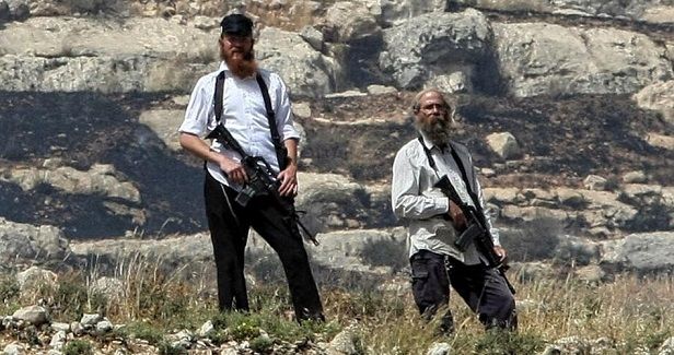 Settlers opens fire at Palestinian house in Qalqilya