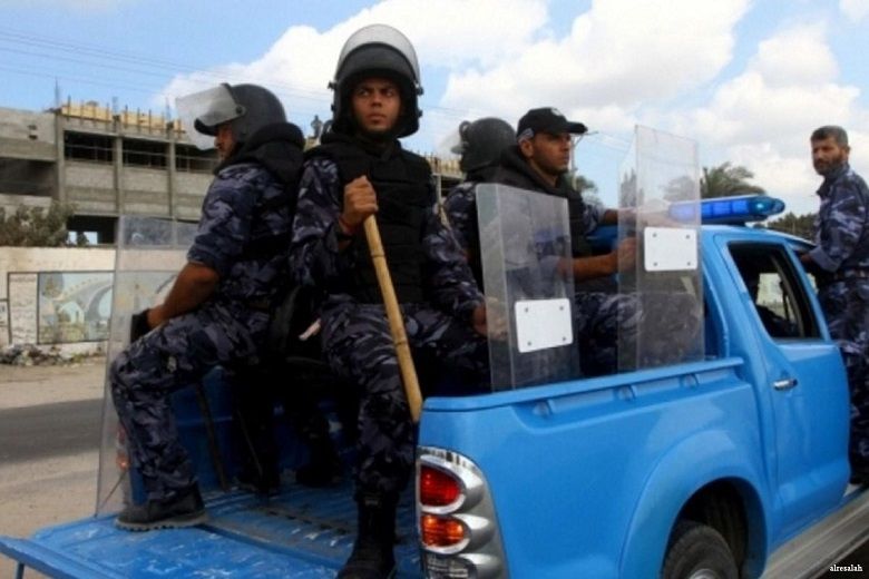 PA arrests tens of Palestinians in West Bank