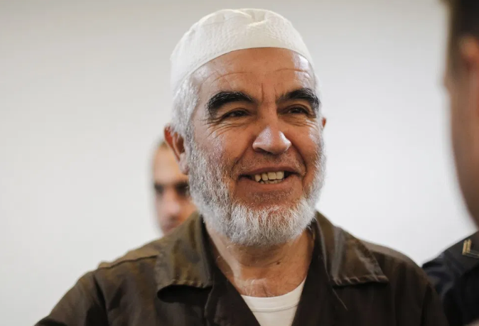 Israel court freezes prison sentence against Sheikh Raed Salah
