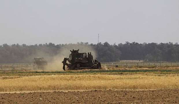 11 Israeli bulldozers infiltrate Gaza border