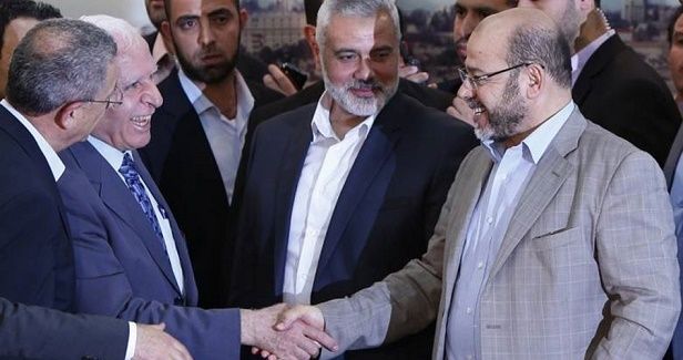 Ahmed welcomes Hamas's decision to dissolve administrative committee