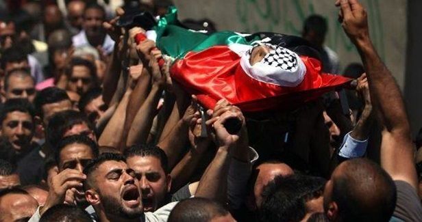 Thousands mourn three Palestinians in West Bank