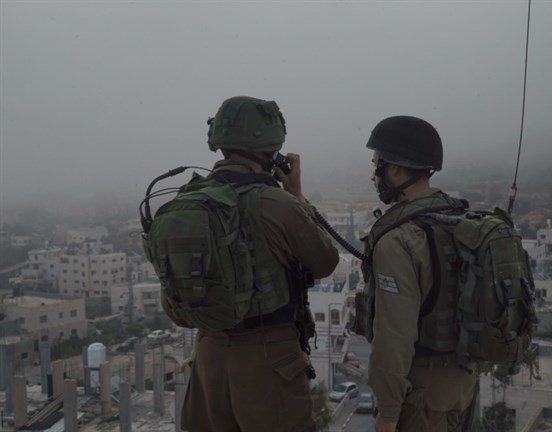 Israeli forces detain 4 Palestinians from West Bank