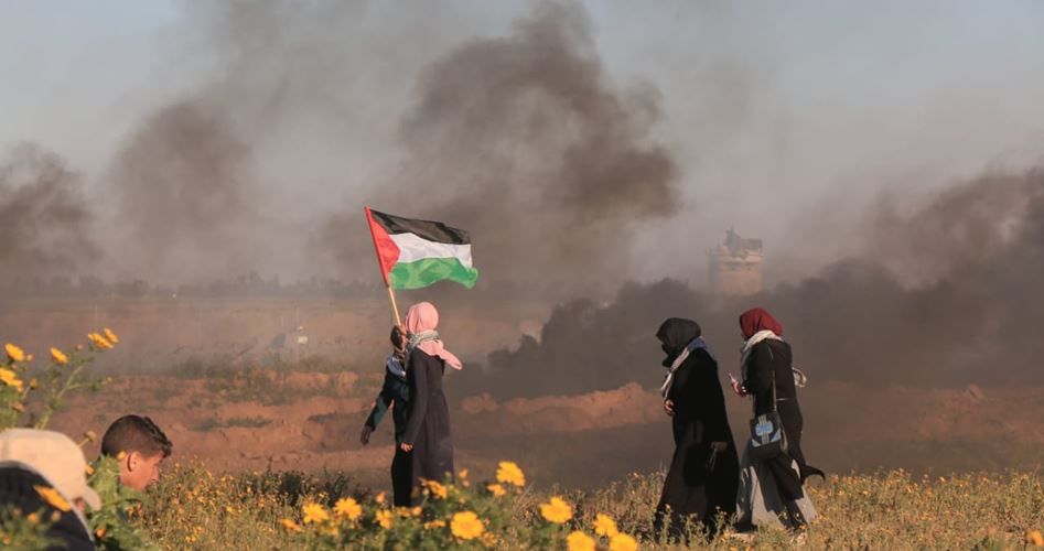 Israeli forces kill Palestinian teen in Gaza Return March