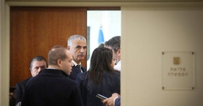 Israel's Finance Minister signs order to deduct PA tax revenues