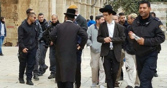 67 Israeli settlers break into 3rd holiest site in Islam