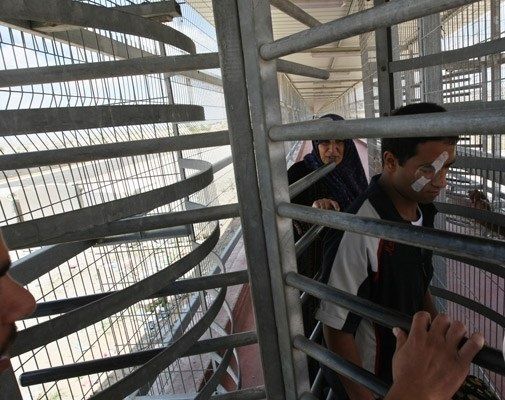 Israel to allow entry of Palestinian workers amid lockdown on occupied territory