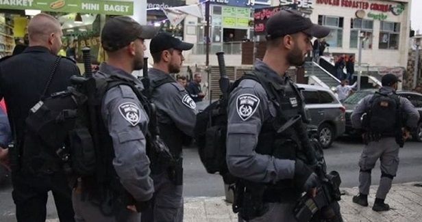 Israeli police raid Shuafat camp, assault young men