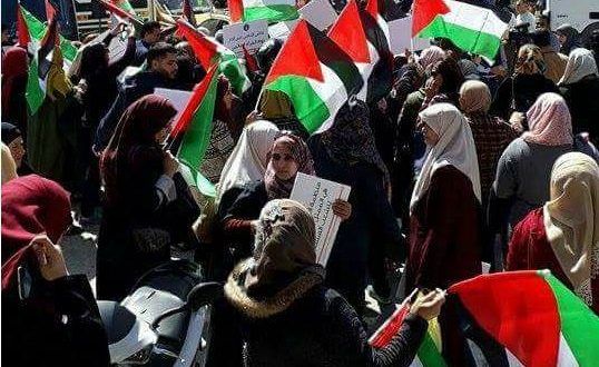 IOF attack Palestinian women�s march for International Women�s Day