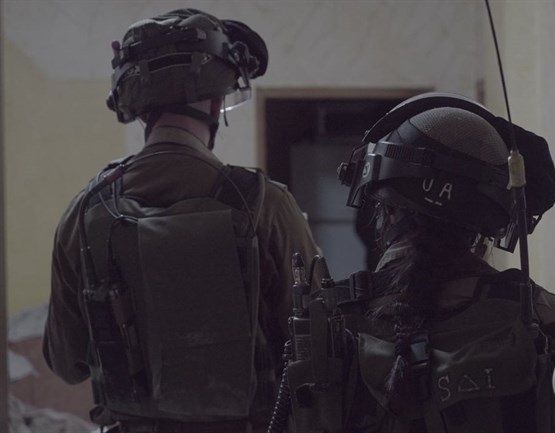 Minors among 19 Palestinians detained by Israeli forces