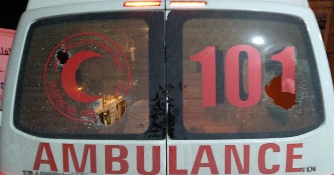 Israeli settlers attack Palestinian ambulance in Hebron