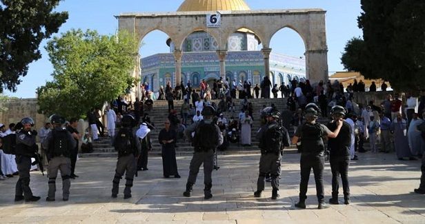 Jerusalemites sound alarm over status quo at Aqsa Mosque
