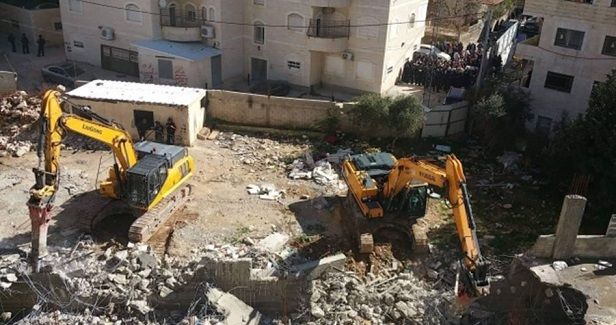 Israeli municipality razes school annexe in Shu�fat camp