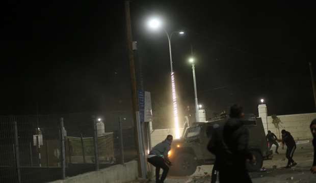 IOF kidnaps three Palestinians, including kid, in W. Bank