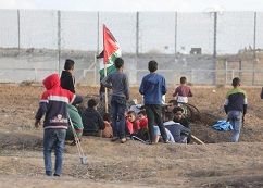 After 3-week pause, Gaza Return Marches resume