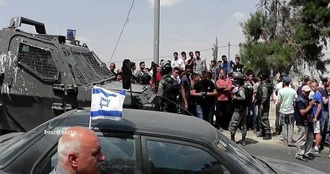 Settlers besiege Taqoa town est of Bethlehem
