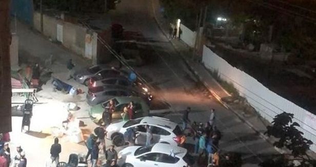 IOF evacuates settlers from building in al-Khalil, arrests Palestinian